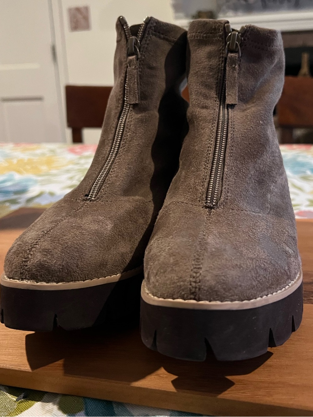 Women’s BC Taupe Suede Front-Zip Platform Ankle Boots Size 10.  Vegan Materials.